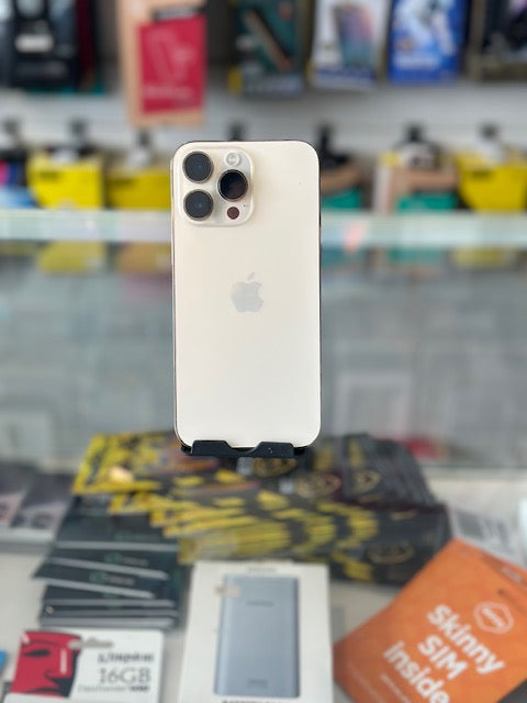 Apple iPhone 14 Pro Max  256GB gold Like New A Grade