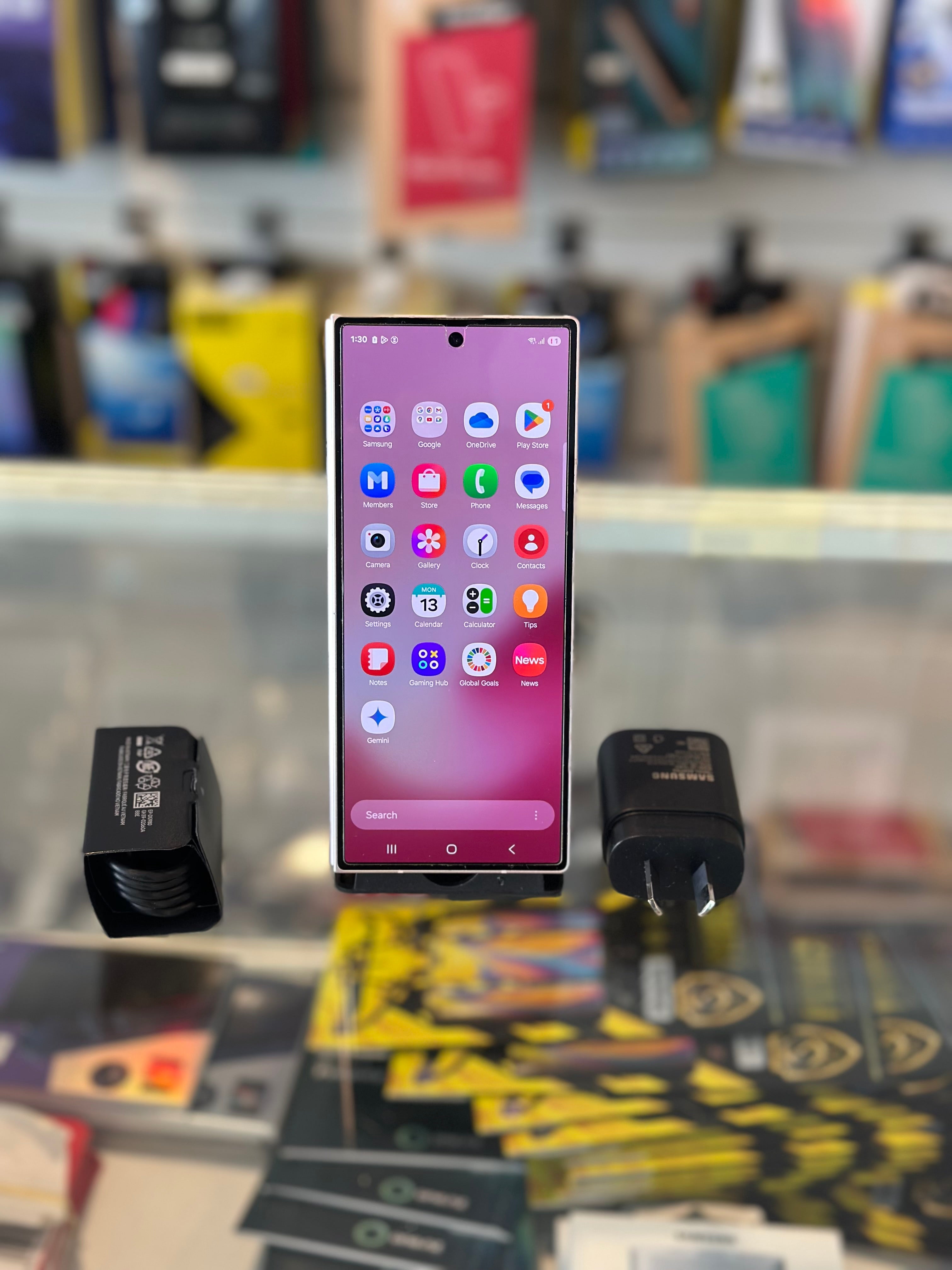 Samsung Galaxy Z Fold6 256GB Pink Like New +Free 25W Adapter & Usb