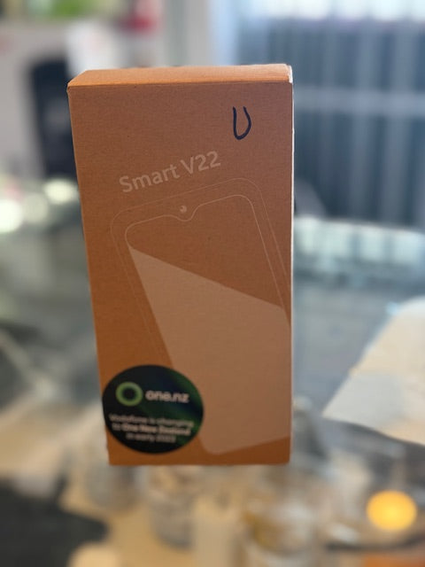 ONE NZ Smart V22 Unlocked - NZ New (4GB+64GB)